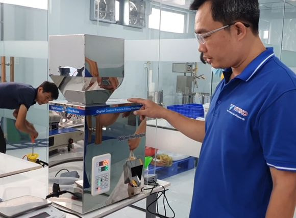 Máy cân định lượng 200g 