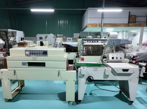 Máy bọc màng co bán tự động DFQC-450 chất lượng