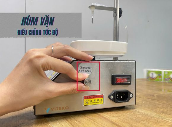 Núm vặn của máy chiết rót mini 1 vòi AM-P1