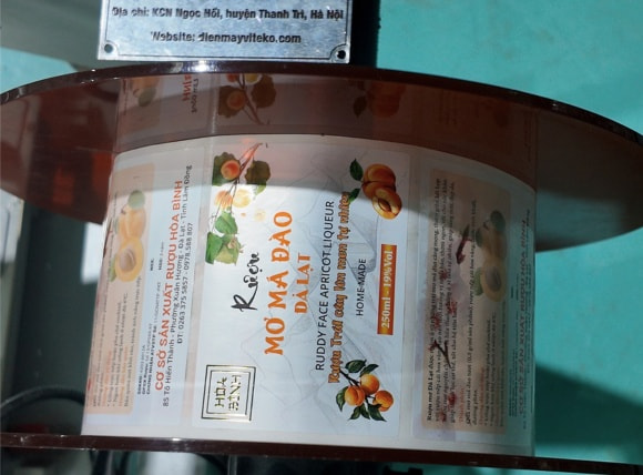 Hệ thống cuộn nhãn dễ dàng lắp đặt