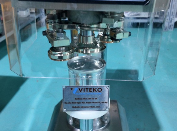 Máy viền mí đa dạng các loại hũ