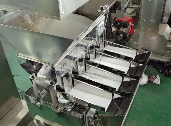 Cân định lượng tuyến tính trong dây chuyền sản xuất bột