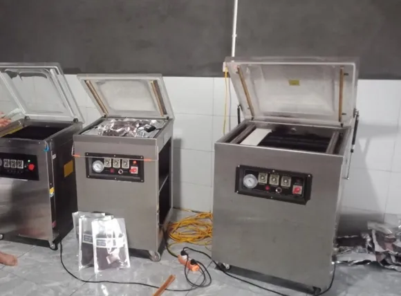 Bảo dưỡng thanh hàn nhiệt máy hút chân không
