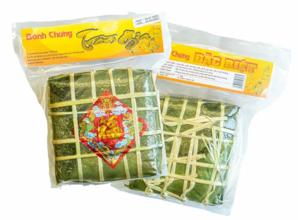 Bánh chưng được đóng gói bằng phương pháp hút chân không