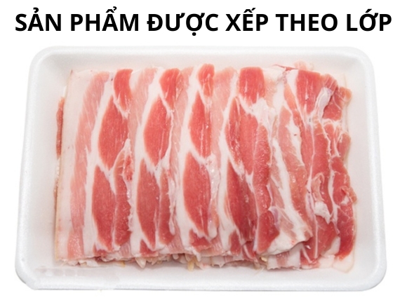Thịt bò được sắp theo lớp