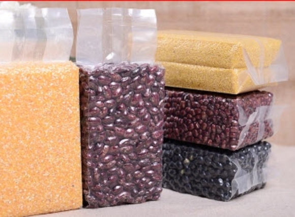 sản phẩm đóng gói được kiểm tra độ chân không