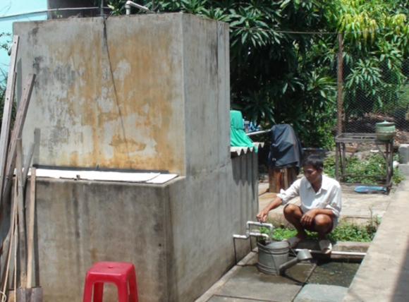 Xây bể lọc cát thủ công nhiều ngăn tại nông thôn