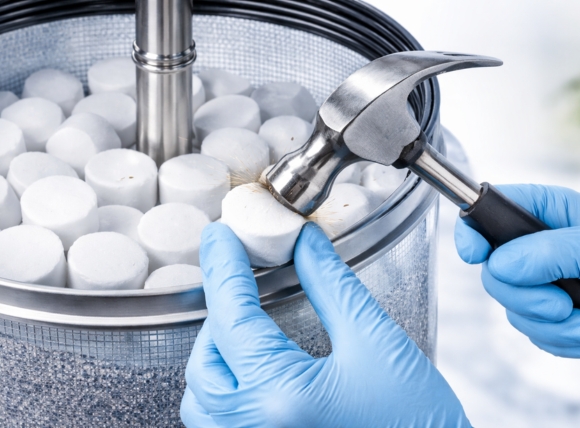 Độ cứng cơ học của viên muối đủ để không gây tắc ống hút