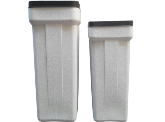 Thùng chứa muối hoàn nguyên (Brine Tank)