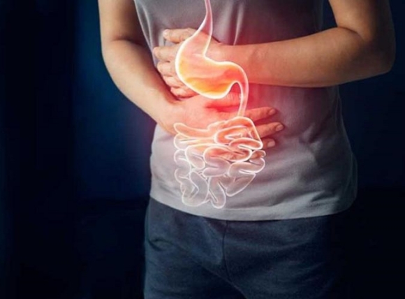 Dấu hiệu nhận biết cơ thể bị nhiễm khuẩn E.coli từ nguồn nước