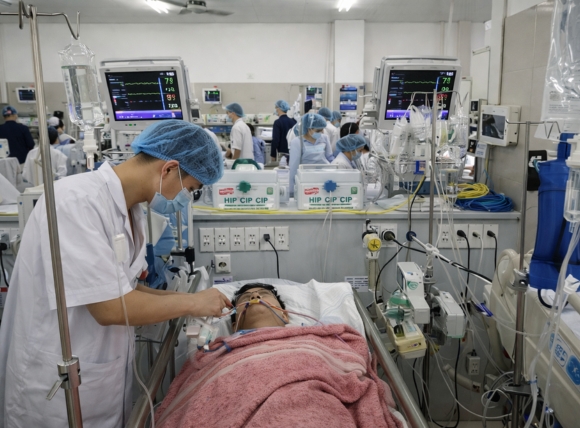 Dấu hiệu nhận biết cơ thể bị nhiễm khuẩn E.coli từ nguồn nước