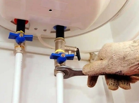 Thay thế hoặc gỡ bỏ thanh Magie cho bình nóng lạnh