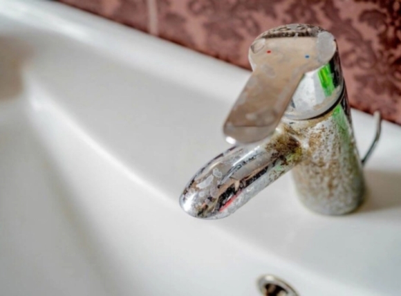 Dấu hiệu của nước cứng đầu nguồn