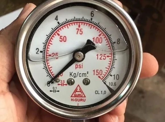 Đồng hồ đo áp không nhảy kim