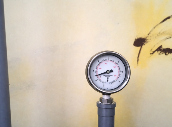 Lắp đặt và vận hành bộ lọc đầu nguồn có đồng hồ đo áp