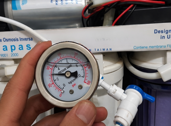 Quy trình vệ sinh và bảo trì bộ lọc đầu nguồn có đồng hồ đo áp