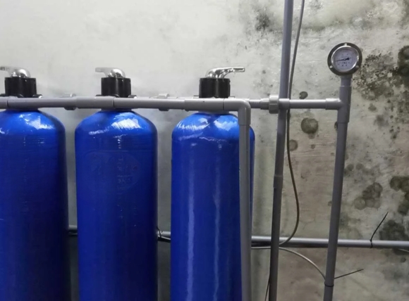 Sử dụng đồng hồ đo áp cho bộ lọc đầu nguồn