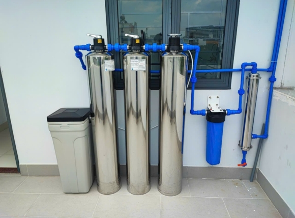 Cấu tạo chi tiết ba cột lọc chính và hệ thống điều khiển