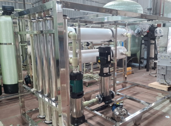 Hình ảnh thực tế lắp đặt hệ thống RO kết hợp EDI