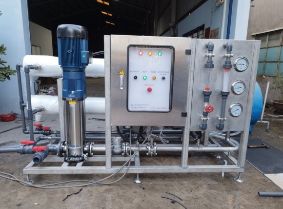 Hình ảnh thực tế lắp đặt hệ thống RO kết hợp EDI