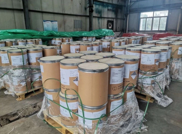 Carbohydrazide (CH₆N₄O hoặc N₄H₆CO)