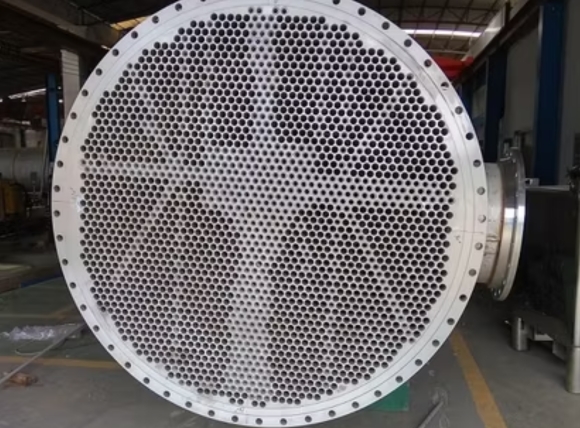 Ăn mòn kim loại và sự phát triển vi sinh vật trên tháp giải nhiệt