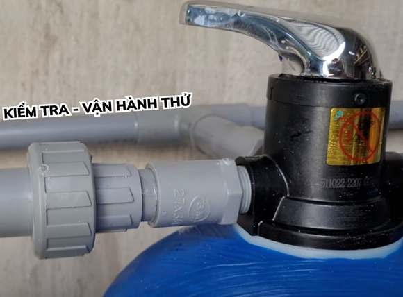 Kiểm tra và vận hành thử nghiệm cột lọc composite
