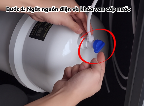 Bước 1: Chuẩn bị, ngắt nguồn điện và khóa van nước
