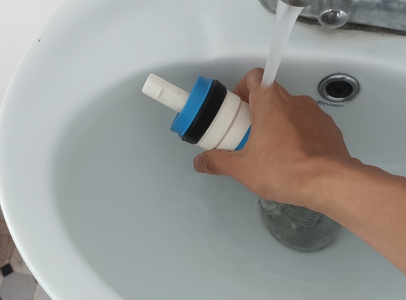 Quy trình thực hiện cách vệ sinh, sục rửa màng lọc RO