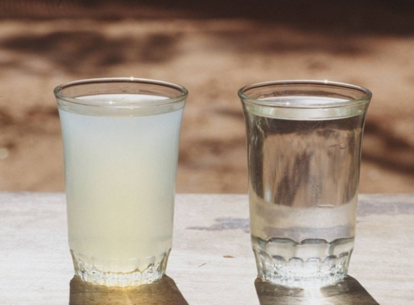 Thực trạng nước giếng khoan nhiễm đá vôi (Canxi và Magie)