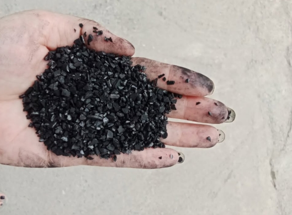 Chi tiết của hạt than Anthracite hoạt tính