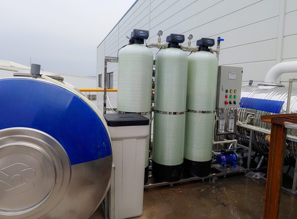 Sử dụng cột composite lọc nước cơ sở sản xuất hiệu quả