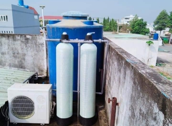Thực tế lắp đặt 3 cột lọc composite 1465 cho hệ thống lọc đầu nguồn