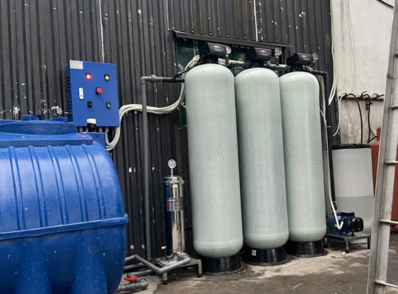 Lắp đặt thực tế hệ thống lọc nước RO công nghiệp 3 cấp lọc composite 1665 tại VITEKO