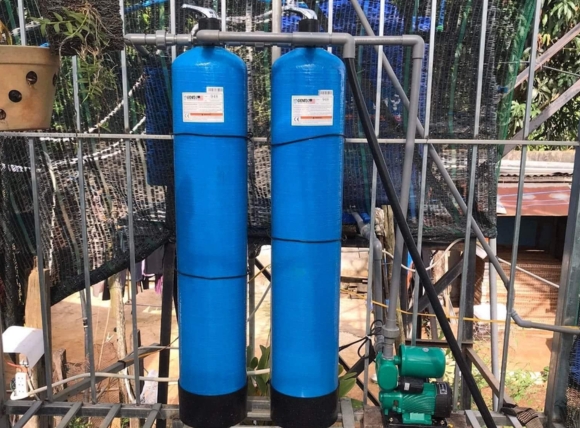 Hệ thống lọc nước đầu nguồn dùng cột composite 948 - Thực tế lắp đặt tại VITEKO