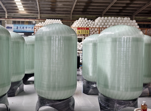 Đặc điểm nổi bật của cột lọc composite 2169