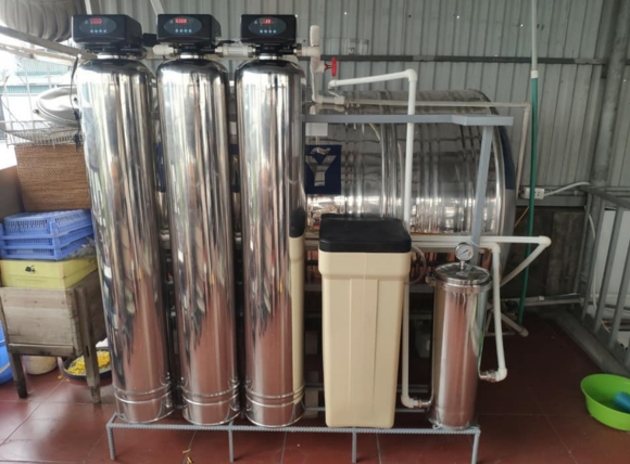 Lắp đặt cột lọc inox 1054 cho hệ thống xử lý nước công nghiệp - Dự án thực tế tại VITEKO