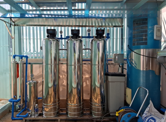 Hệ thống cột lọc inox D250 lọc nước sinh hoạt - Lắp đặt thực tế tại VITEKO