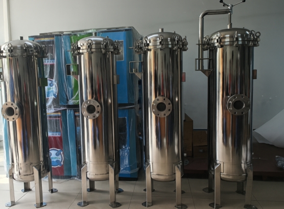 Lắp đặt phin lọc inox 15 lõi 40 inch cho hệ thống lọc