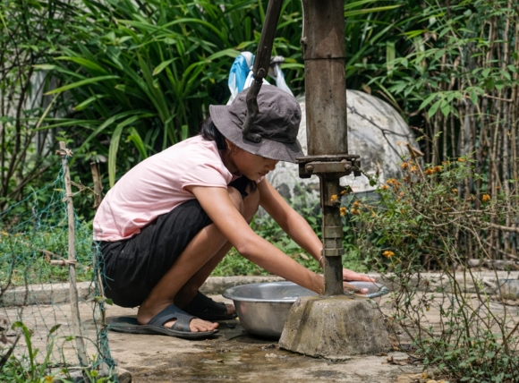 Nước giếng khoan có mùi khó chịu